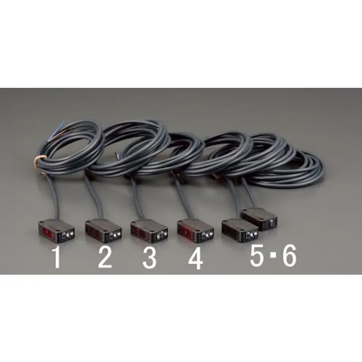 オムロン(omron) アンプ内蔵形光電センサー(透過形) スイッチ 4548745807370 EA940LM-6(CDC)【別送品】