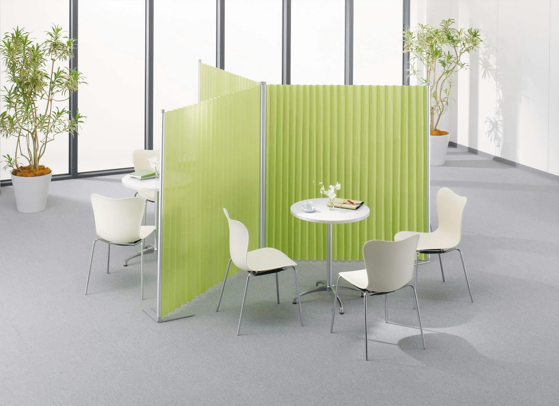 ライオン事務器(LION) 462-1800x404x1529mm 伸縮パーテーション(防災