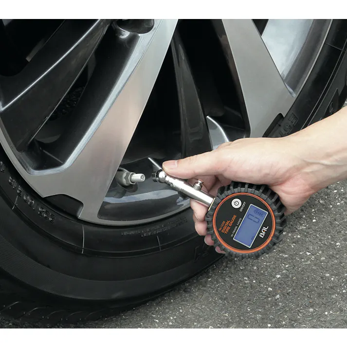 大橋産業(BAL) デジタルタイヤゲージ 10-700kPa EA123CG-18 4550061305317【別送品】