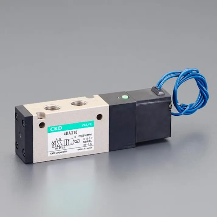 ESCO AC100V・Rc1/8” 5方向電磁弁(ダイレクト配管) エアー配管用バルブ、フットスイッチ、サイレンサー 4550061477205 EA153HL-3(CDC)【別送品】