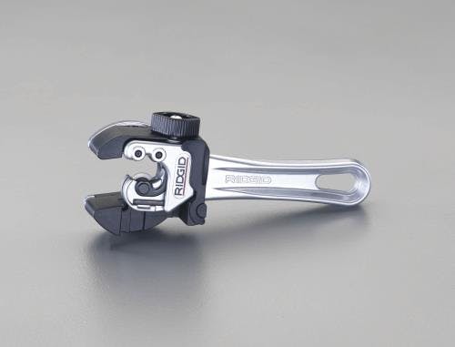 リジッド(RIDGID) チューブカッター(ラチェットハンドル付) 1/4”-1・1/8” EA202RC-100 4548745316070【別送品】