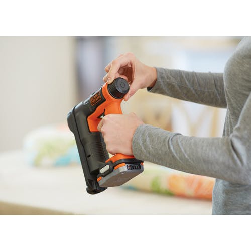 BLACK+DECKER(ブラック・アンド・デッカー) DC10.8V タッカー BLACK+DECKER(ブラック・アンド・デッカー) DC10.8V タッカー