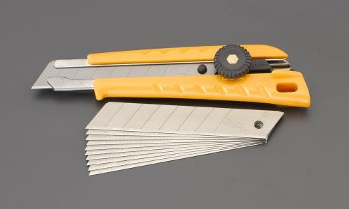 カッターの刃まとめ売り オルファ(OLFA) カッターナイフ(替刃10枚付セット) 文房具