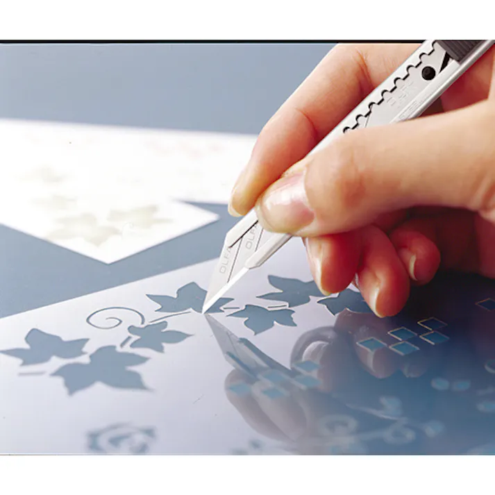 オルファ(OLFA) カッターナイフ(替刃10枚付セット) 132mm EA589CE-12 4518340984547【別送品】