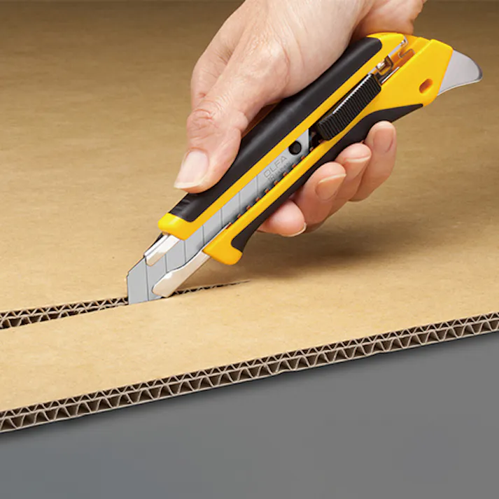 オルファ(OLFA) カッターナイフ(替刃10枚付セット) EA589CY-21 4518340984578【別送品】