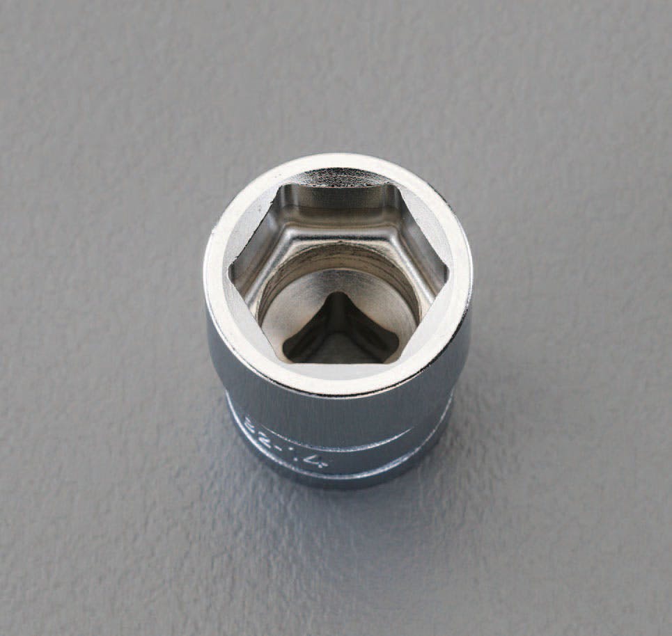 京都機械工具(KTC) 1/4”DRx 7/16” ディープソケット EA618NM-110