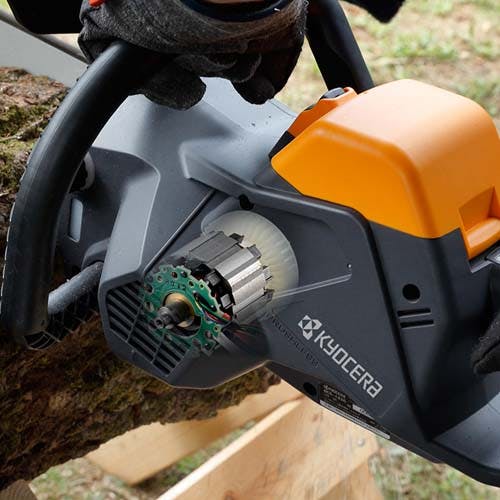 京セラ チェーンソー(充電式) DC18V/350mm EA898CA-26A 4518340239661