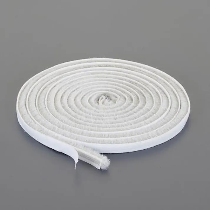 ニトムズ すき間テープ(毛付) 6x6mm/2m EA944KD-267 4518340190665【別送品】