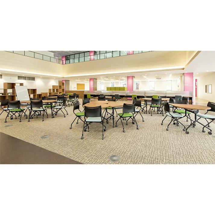 アイリスチトセ ビジネスチェアー(ブラック/ブルー) EA956XE-48A 4550061625316【別送品】