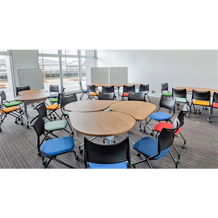 アイリスチトセ ビジネスチェアー(ブラック/ブルー) EA956XE-48A 4550061625316【別送品】