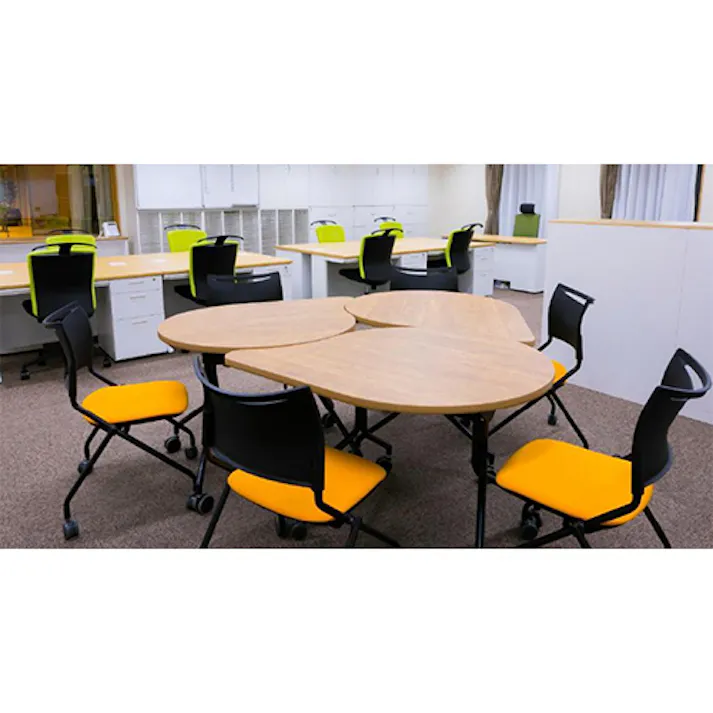 アイリスチトセ ビジネスチェアー(ブラック/グリーン) EA956XE-49A 4550061625323【別送品】