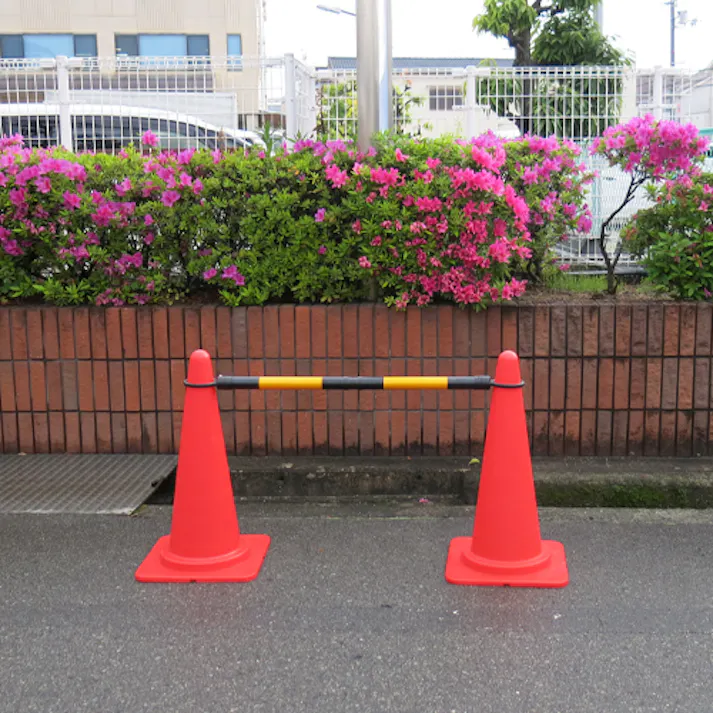 ミツギロン 伸縮ガードバー(黄/黒-2本) 1.1-1.8m EA983FV-16 4518340048072【別送品】