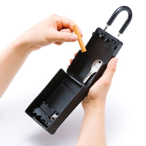 キーフック 牛革 レザー プレート キーフック（キーホルダー）｜UNIVERSAL