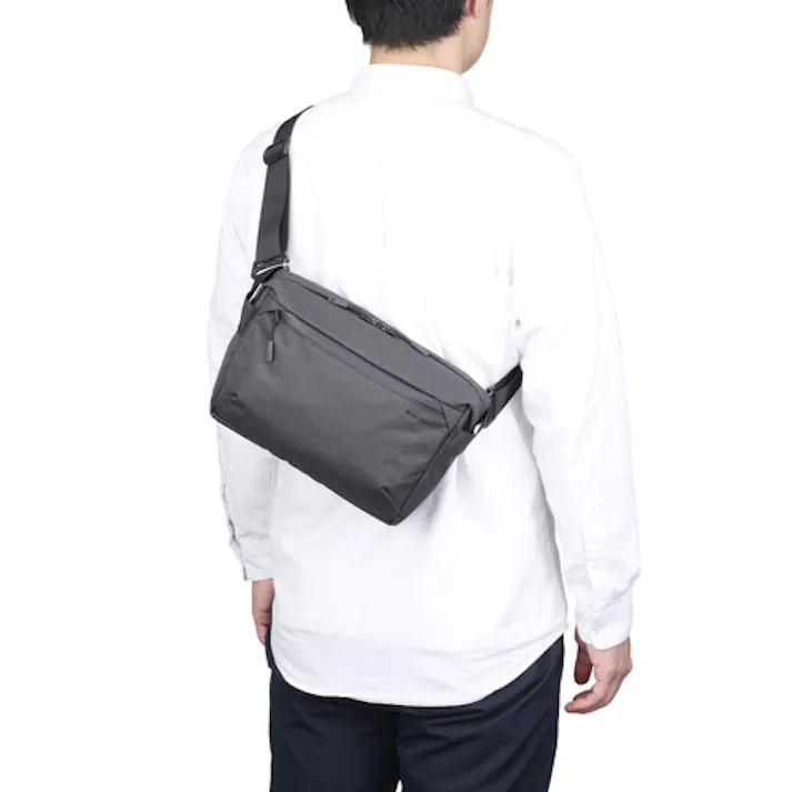 ハクバ写真産業(HAKUBA) カメラバッグ 300x110x200mm EA759Z-71C 4518340411364【別送品】