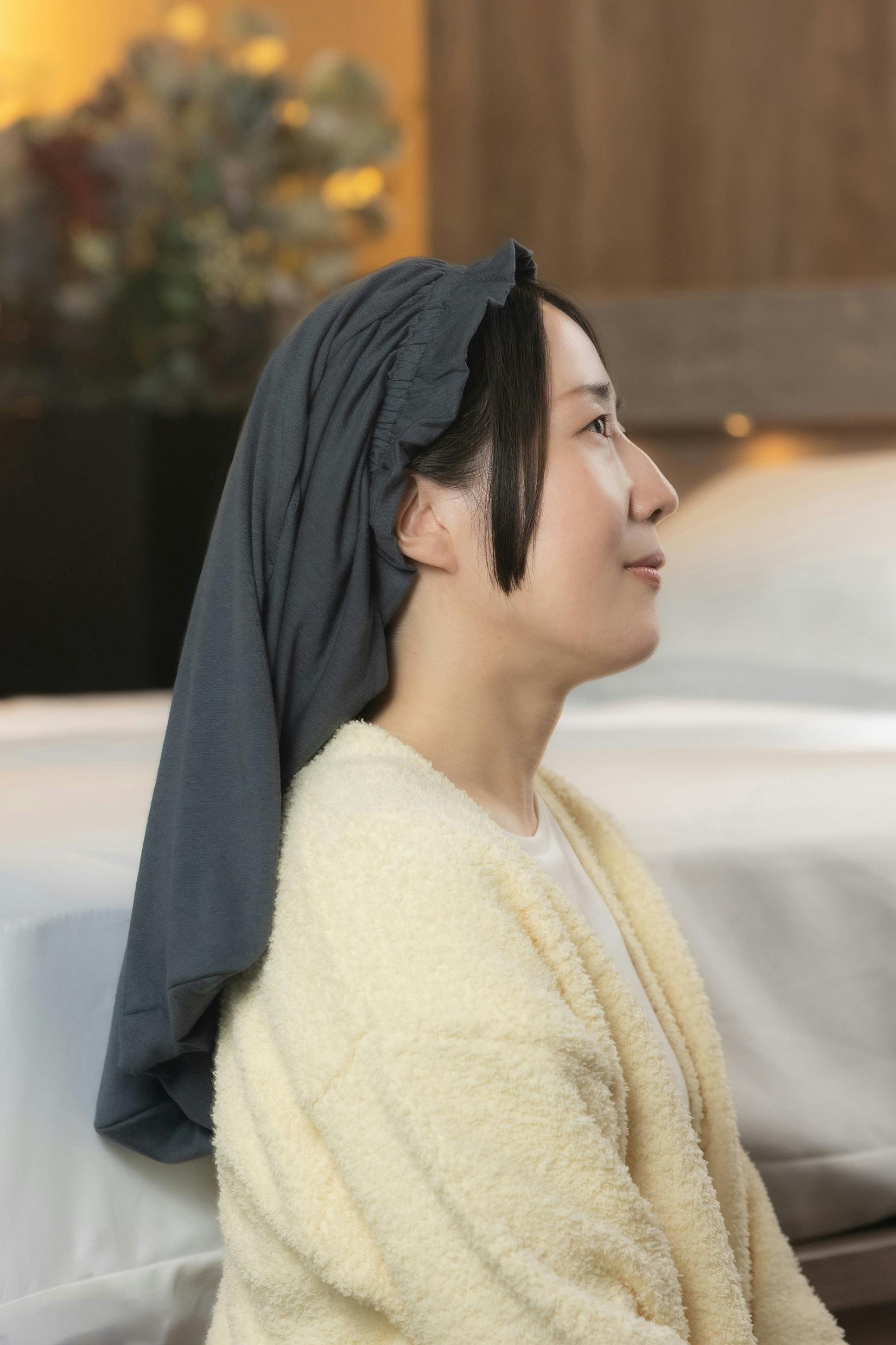 日本の美 ナイトキャップ 美夜想 瑠璃色 36×23.5×47.5 保湿効果 消臭効果 抗菌効果 リラックス ヘアキャップ 美髪 睡眠 日本製 88466090 タオルケット・肌ふとん