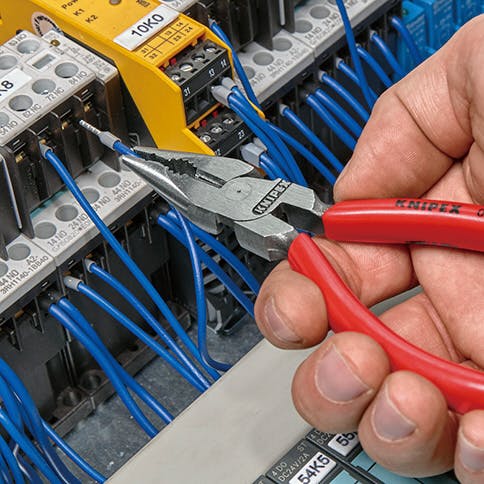 クニペックス ニードルノーズペンチ SB 0821-145SB ラジオペンチ