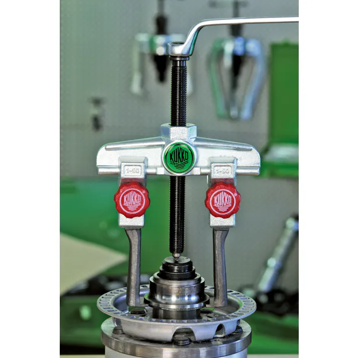 クッコ 2本アーム薄爪プーラークイック120mm 20-10+S ベアリング抜き ギヤ脱着 自動車整備 513030019【別送品】