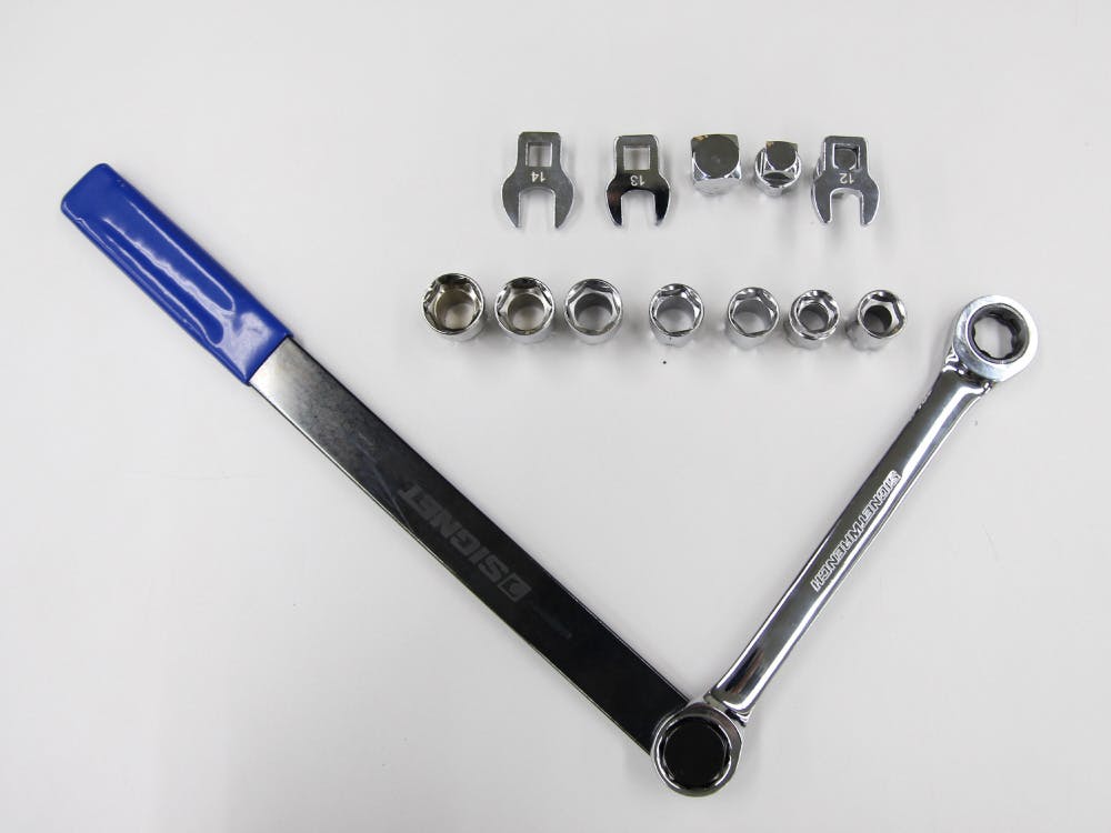 【即日発送】 SIGNET シグネット 20575 15PCS 3/8DRベルトツールセット その他