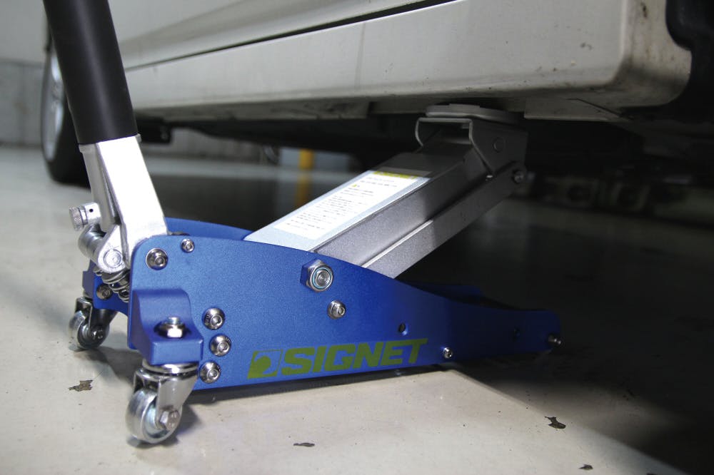 シグネット アルミフレームジャッキ 1.5T 47501 フロアジャッキ カー