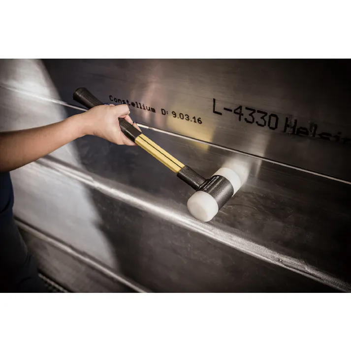ピービースイスツールズ 無反動ナイロンハンマー グラスファイバー柄 ヘッド27mm 全長290mm 家具組み立て DIY ディスク 303.2 000501155002【別送品】