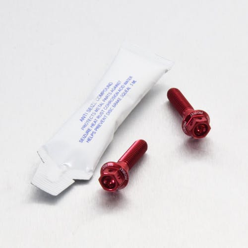 Pro-Bolt プロボルト Aluminium Fuel Tank Mount Bolt Kit (ALFTMON80) ALFTMON80R (CDC) その他(ボルト) Pro-Bolt プロボルト Aluminium Fuel Tank Mount Bolt Kit (ALFTMON80) ALFTMON80R (CDC) その他(ボルト)