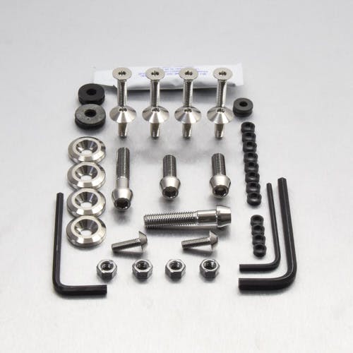 Pro-Bolt プロボルト Stainless Steel Fairing Kit Yamaha FZS600 Fazer (FYA175SS) (CDC) ステン(ボルト) Pro-Bolt プロボルト Stainless Steel Fairing Kit Yamaha FZS600 Fazer (FYA175SS) (CDC) ステン(ボルト)