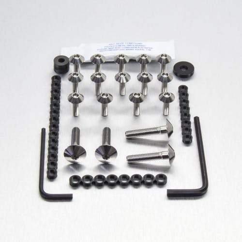 Pro-Bolt プロボルト Stainless Steel Fairing Kit Yamaha FZR1000 R EXUP (FYA380SS) (CDC ステン(ボルト) Pro-Bolt プロボルト Stainless Steel Fairing Kit Yamaha FZR1000 R EXUP (FYA380SS) (CDC ステン(ボルト)