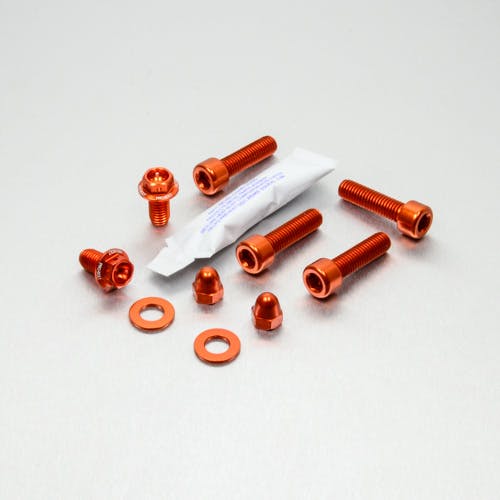 Pro-Bolt プロボルト Aluminium Headlight Mount Kit (HLMOUNT70) HLMOUNT70O (CDC) その他(ボルト) Pro-Bolt プロボルト Aluminium Headlight Mount Kit (HLMOUNT70) HLMOUNT70O (CDC) その他(ボルト)