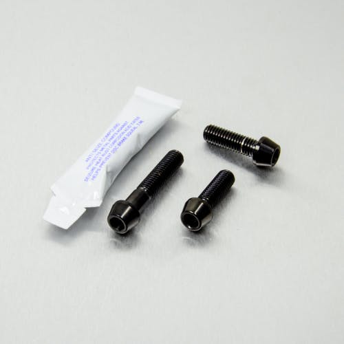 Pro-Bolt プロボルト Stainless Steel Exhaust Hanger Mount Bolt Kit (SSEXHAUST230) SSEX ステン(ボルト) Pro-Bolt プロボルト Stainless Steel Exhaust Hanger Mount Bolt Kit (SSEXHAUST230) SSEX ステン(ボルト)