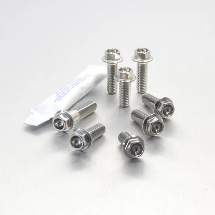 Pro-Bolt プロボルト Stainless Steel Rider & Pillion Footrest Hanger Bolt Kit (SSFREST215) (CDC)【ネット注文限定・別送品】