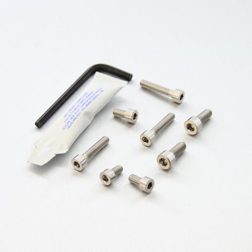 Pro-Bolt �v���{���g Stainless Steel Fuel Cap Kit Ducati ST2/ST4 (TDU060SS) (CDC) �{���g�L���b�v