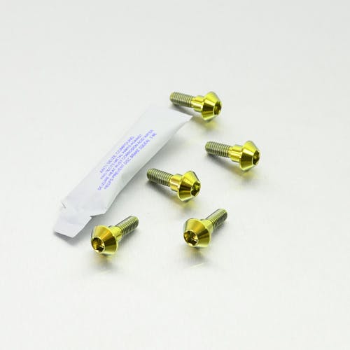 Pro-Bolt プロボルト Titanium Disc Bolts Yamaha Pack x5 (TI5DISCR1R6) TI5DISCR1R6G (CD その他(ボルト) Pro-Bolt プロボルト Titanium Disc Bolts Yamaha Pack x5 (TI5DISCR1R6) TI5DISCR1R6G (CD その他(ボルト)