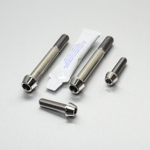 Pro-Bolt プロボルト Titanium Clip-On / Handle Bar Mount Bolt Kit (TICLIPBAR390) (CDC) その他(ボルト) Pro-Bolt プロボルト Titanium Clip-On / Handle Bar Mount Bolt Kit (TICLIPBAR390) (CDC) その他(ボルト)