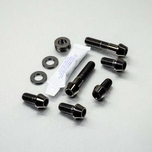 Pro-Bolt プロボルト Titanium Engine Mount Bolt Kit (TIENGMOUNT110) TIENGMOUNT110BK (C その他(ボルト) Pro-Bolt プロボルト Titanium Engine Mount Bolt Kit (TIENGMOUNT110) TIENGMOUNT110BK (C その他(ボルト)
