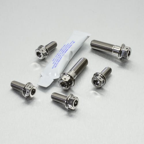 Pro-Bolt プロボルト Titanium Engine Mount Bolt Kit DualDrive (TIENGMOUNT90DD) (CDC) その他(ボルト) Pro-Bolt プロボルト Titanium Engine Mount Bolt Kit DualDrive (TIENGMOUNT90DD) (CDC) その他(ボルト)