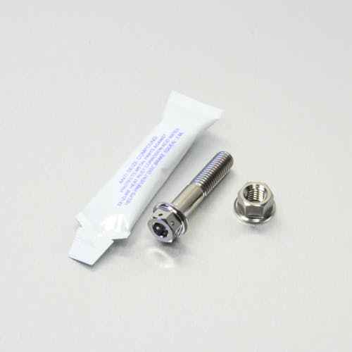 Pro-Bolt プロボルト Titanium Exhaust Mount Bolt Kit DualDrive (TIEXHAUST90DD) (CDC) その他(ボルト) Pro-Bolt プロボルト Titanium Exhaust Mount Bolt Kit DualDrive (TIEXHAUST90DD) (CDC) その他(ボルト)