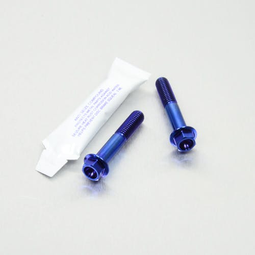 Pro-Bolt プロボルト Titanium Front Axle Pinch Bolt Kit (TIFAPINCH90) TIFAPINCH90B (CD その他(ボルト) Pro-Bolt プロボルト Titanium Front Axle Pinch Bolt Kit (TIFAPINCH90) TIFAPINCH90B (CD その他(ボルト)