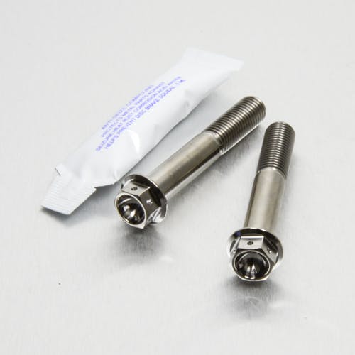 Pro-Bolt プロボルト Titanium Front Brake Caliper Mount Bolt Kit Race Spec (TIFBMON560 その他(ボルト) Pro-Bolt プロボルト Titanium Front Brake Caliper Mount Bolt Kit Race Spec (TIFBMON560 その他(ボルト)