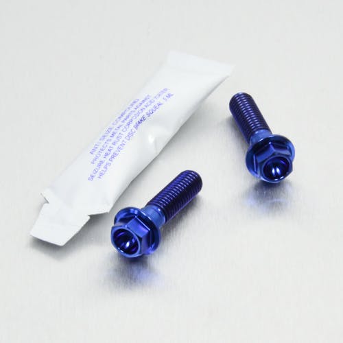 Pro-Bolt プロボルト Titanium Rear Brake Caliper Mount Kit (TIRBMON100) TIRBMON100B (C その他(ボルト) Pro-Bolt プロボルト Titanium Rear Brake Caliper Mount Kit (TIRBMON100) TIRBMON100B (C その他(ボルト)