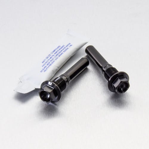 Pro-Bolt プロボルト Titanium Rear Brake Caliper Mount Kit (TIRBMON140) TIRBMON140BK ( その他(ボルト) Pro-Bolt プロボルト Titanium Rear Brake Caliper Mount Kit (TIRBMON140) TIRBMON140BK ( その他(ボルト)