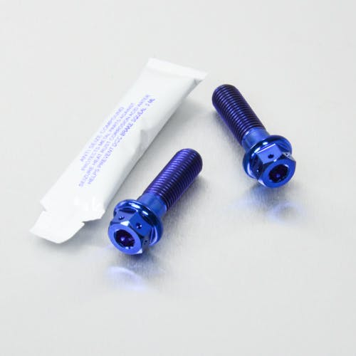 Pro-Bolt プロボルト Titanium Rear Brake Caliper Mount Kit DualDrive (TIRBMON20DD) TIR その他(ボルト) Pro-Bolt プロボルト Titanium Rear Brake Caliper Mount Kit DualDrive (TIRBMON20DD) TIR その他(ボルト)