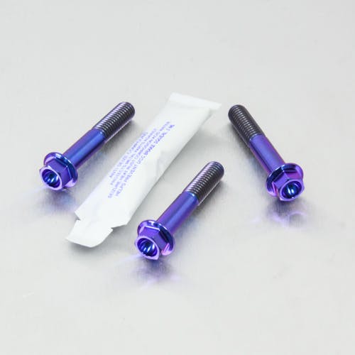 Pro-Bolt プロボルト Titanium Rear Brake Caliper Mount Kit (TIRBMON220) TIRBMON220P (C その他(ボルト) Pro-Bolt プロボルト Titanium Rear Brake Caliper Mount Kit (TIRBMON220) TIRBMON220P (C その他(ボルト)