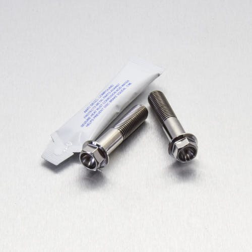 Pro-Bolt プロボルト Titanium Rear Brake Caliper Mount Kit (TIRBMON270) (CDC) その他(ボルト) Pro-Bolt プロボルト Titanium Rear Brake Caliper Mount Kit (TIRBMON270) (CDC) その他(ボルト)