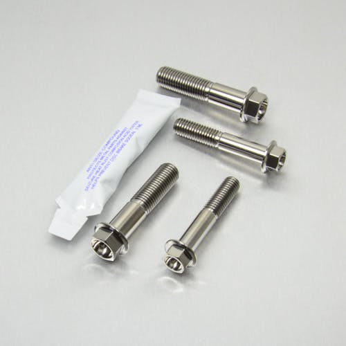 Pro-Bolt プロボルト Titanium Top & Bottom Clamp Yoke Pinch Kit (TITRIPCL1050) (CDC) その他(ボルト) Pro-Bolt プロボルト Titanium Top & Bottom Clamp Yoke Pinch Kit (TITRIPCL1050) (CDC) その他(ボルト)
