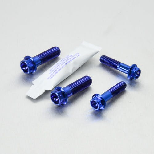 Pro-Bolt プロボルト Titanium Top & Bottom Clamp Yoke Pinch Kit Race Spec (TITRIPCL590 その他(ボルト) Pro-Bolt プロボルト Titanium Top & Bottom Clamp Yoke Pinch Kit Race Spec (TITRIPCL590 その他(ボルト)