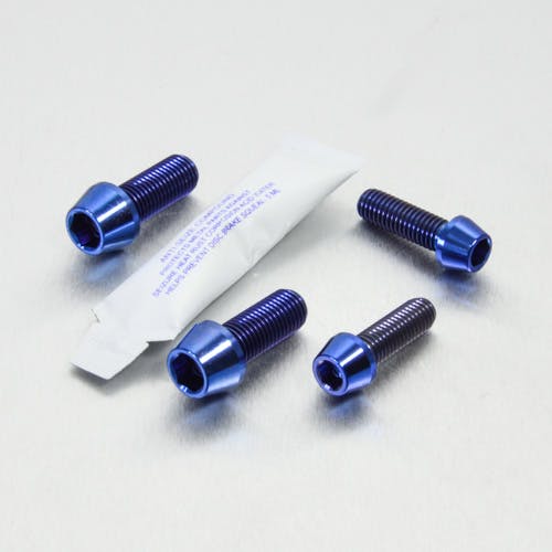 Pro-Bolt プロボルト Titanium Top & Bottom Clamp Yoke Pinch Kit (TITRIPCL690) TITRIPCL その他(ボルト) Pro-Bolt プロボルト Titanium Top & Bottom Clamp Yoke Pinch Kit (TITRIPCL690) TITRIPCL その他(ボルト)