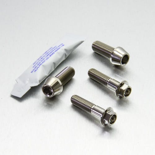 Pro-Bolt プロボルト Titanium Top & Bottom Clamp Yoke Pinch Kit (TITRIPCL710) (CDC) その他(ボルト) Pro-Bolt プロボルト Titanium Top & Bottom Clamp Yoke Pinch Kit (TITRIPCL710) (CDC) その他(ボルト)