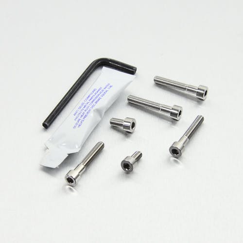 Pro-Bolt プロボルト Stainless Steel Fuel Cap Kit Triumph Daytona 955i (TTR082SS) (CDC ボルトキャップ Pro-Bolt プロボルト Stainless Steel Fuel Cap Kit Triumph Daytona 955i (TTR082SS) (CDC ボルトキャップ