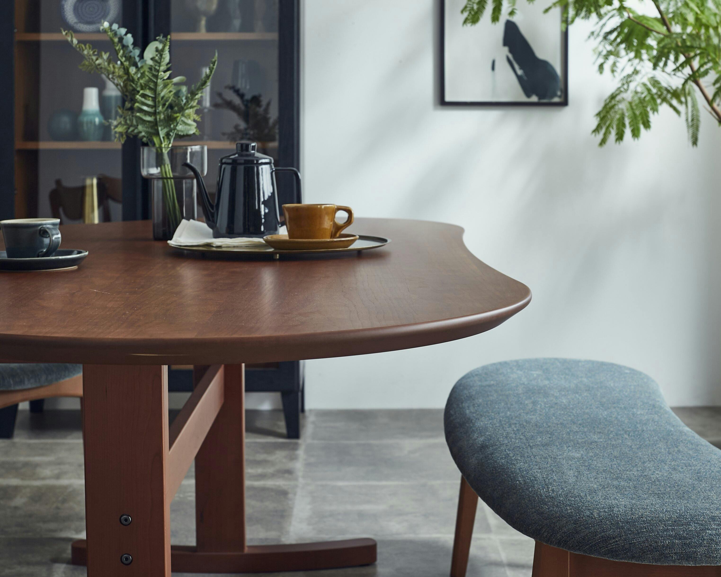 NIPPONAIRE(ニッポネア) ダイニングテーブル スズメ ミドル