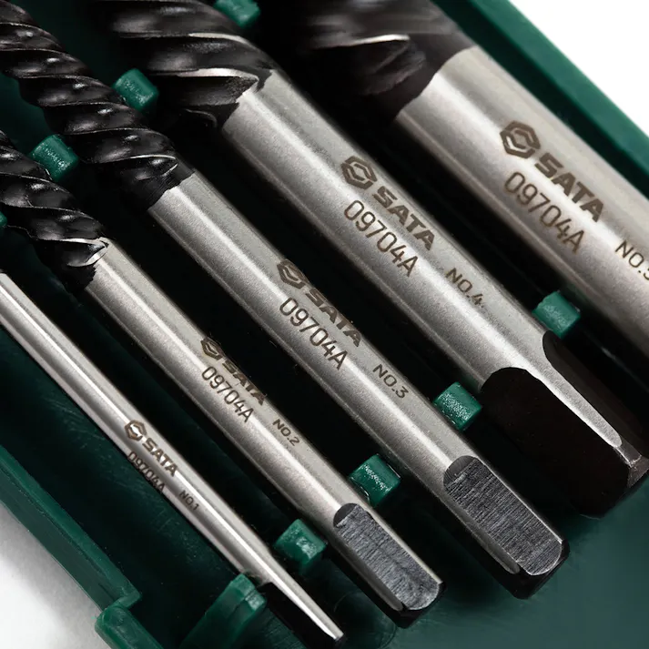SATA 逆タップ セット RS-09704A タップセット エクストラクター 工具セット ツールセット 整備 CZ01478【別送品】